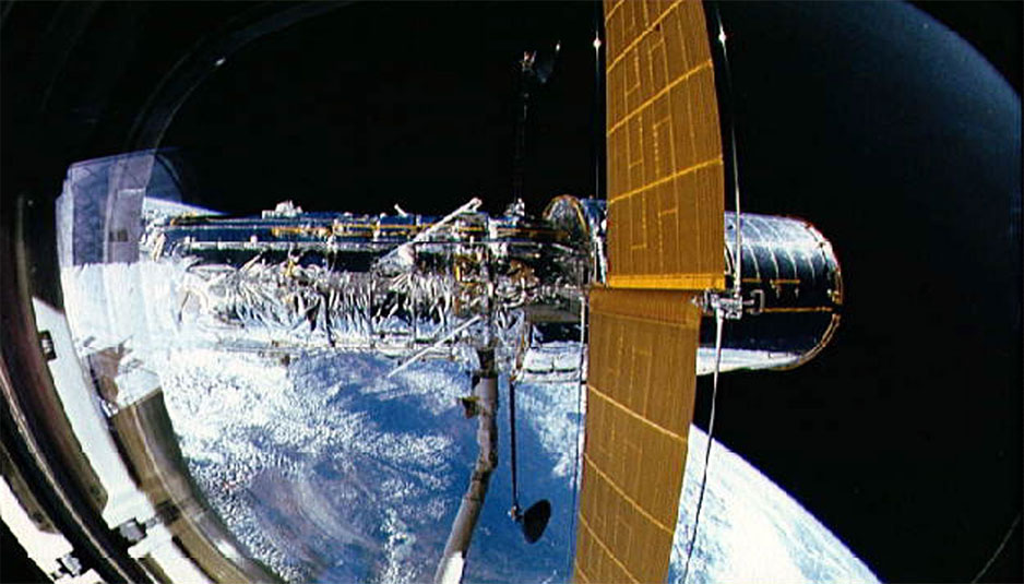Hubble_Space_Telescope,closeupengineering.it