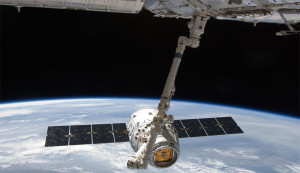 Dragon_ISS_Nasa,closeupengineering.it