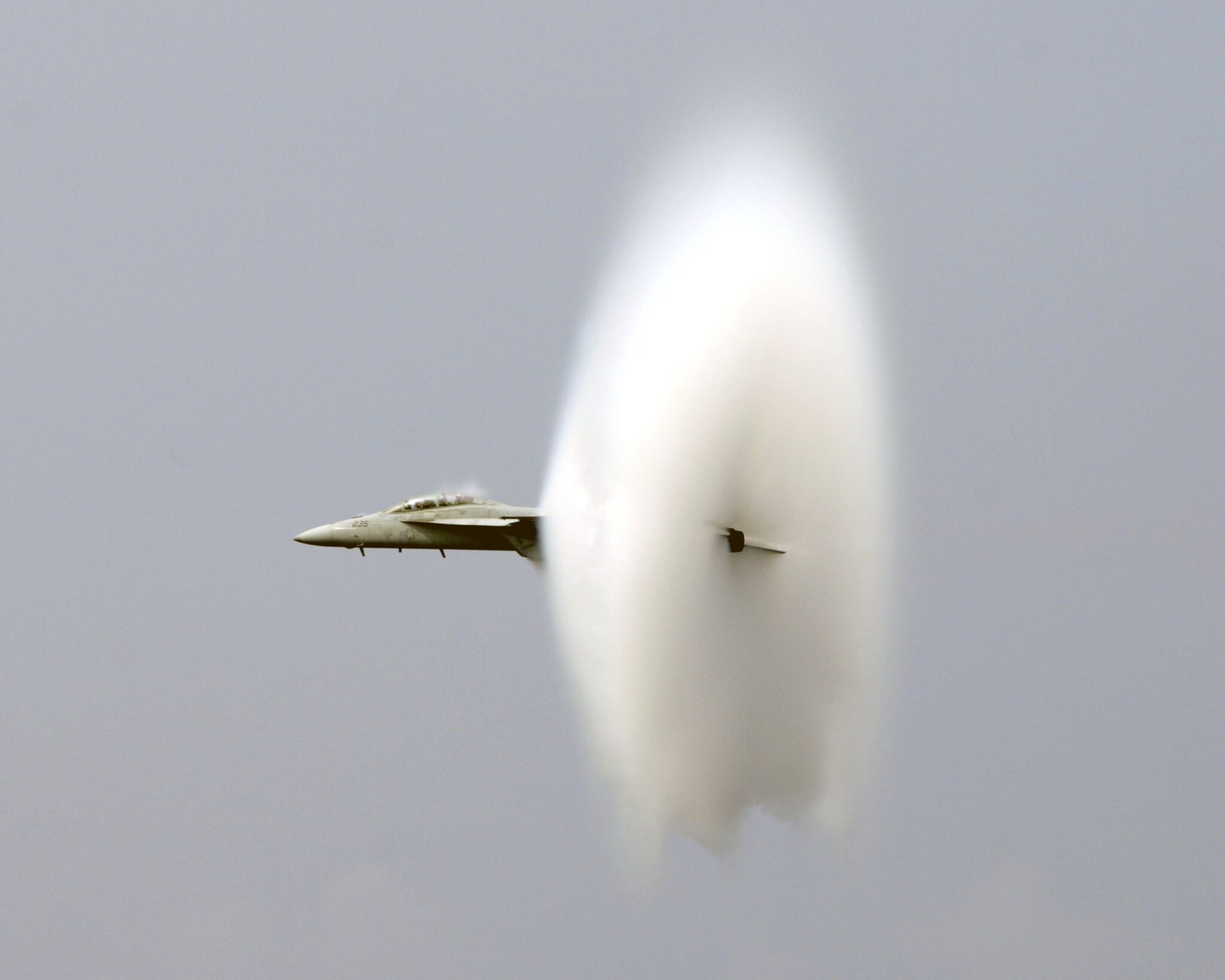 The sonic boom a magnificent interplay of pressure and speed
