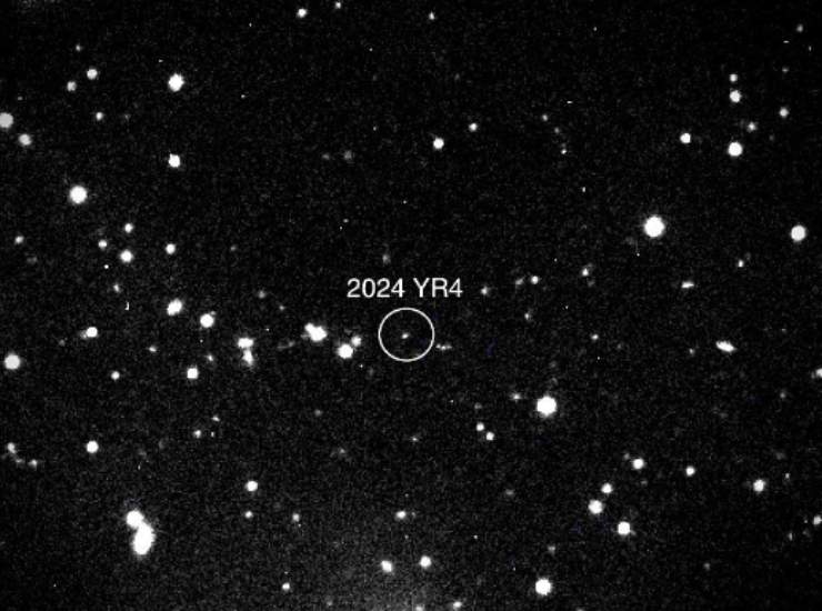Asteroide 2024 YR4