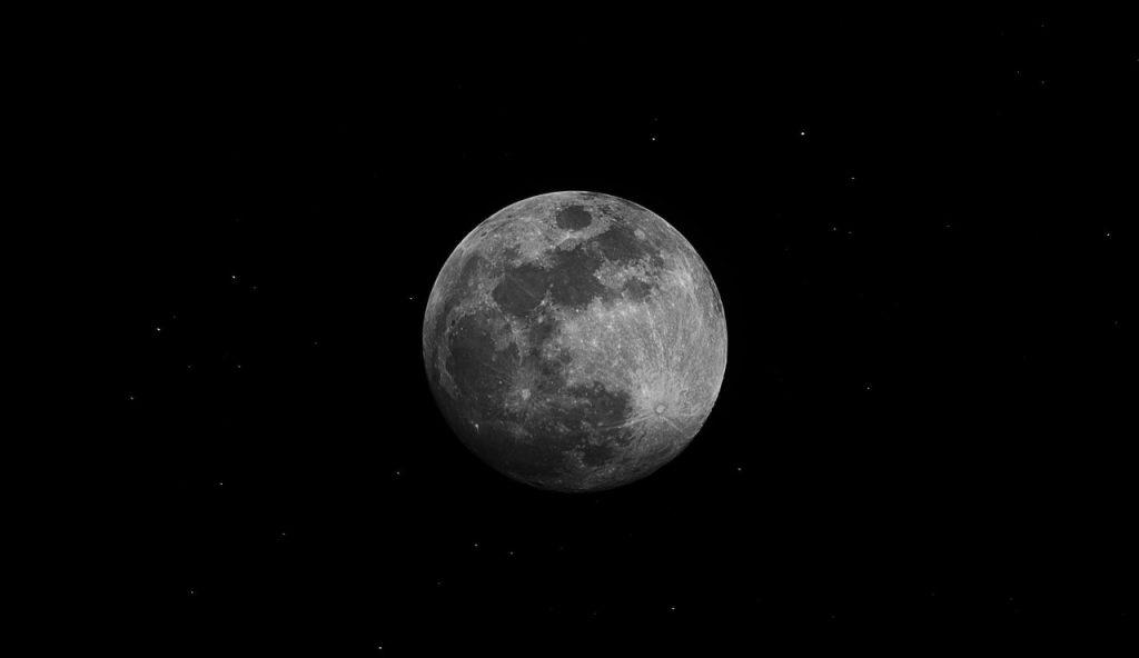 Illustrazione della Luna (Pexels FOTO) - aerospacecue.it