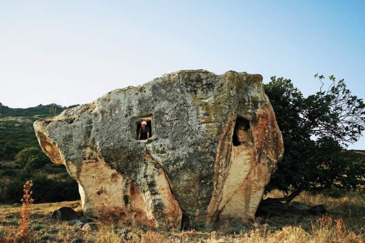 Domus de Janas