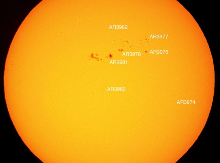 Macchie solari (NASA foto) - www.aerospacecue.it