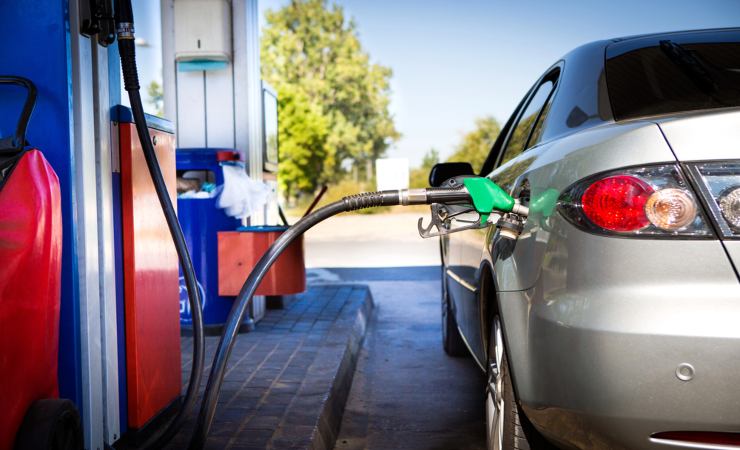 ripieno dell'auto