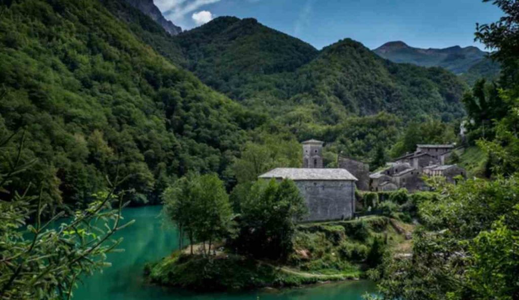 Splendido paesaggio toscano (Depositphotos foto) - www.aerospacecue.it