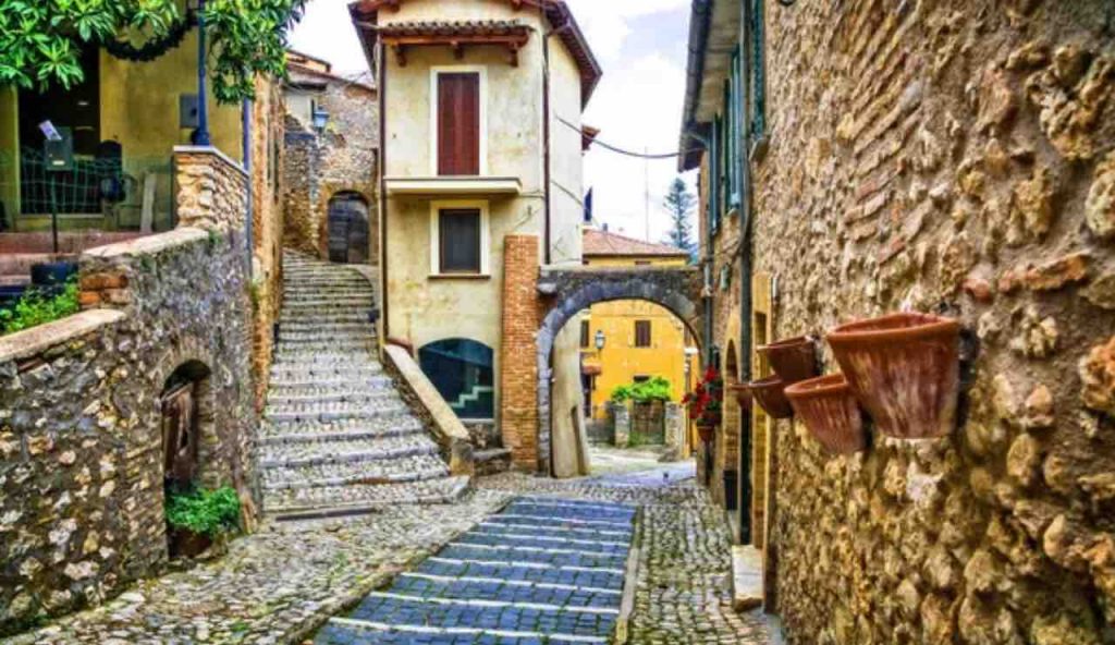 Borgo Italiano