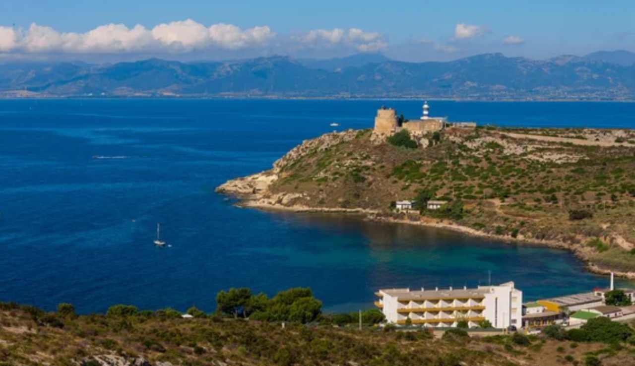 Baia di Nora (Depositphotos foto) - www.aerospacecue.it