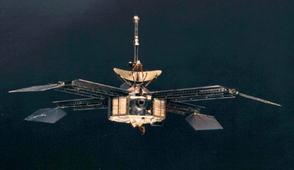 Illustrazione di un Mariner (Wikipedia NASA FOTO) - aerospacecue.it