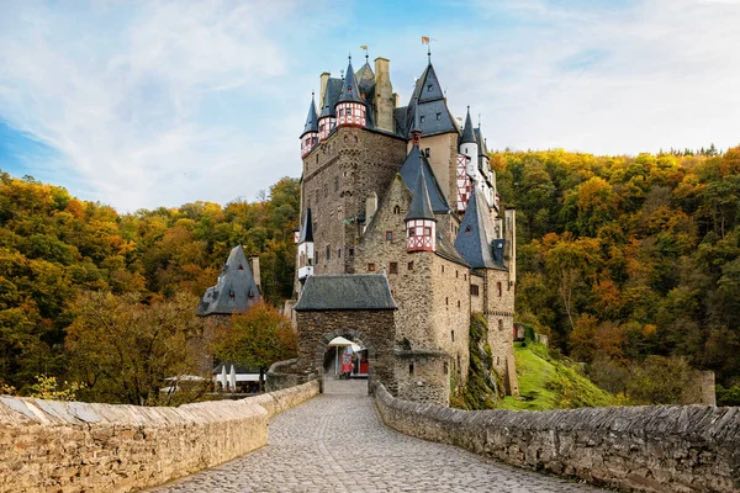 Eltz castle