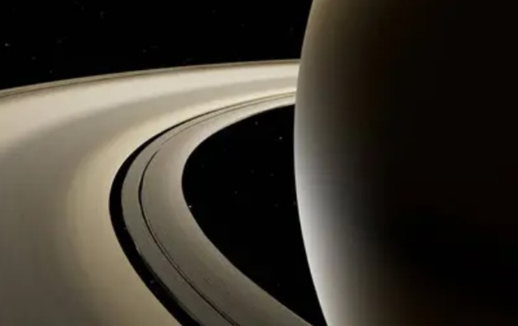 Saturno e i suoi anelli (Depositphotos foto) - www.aerospacecue.it