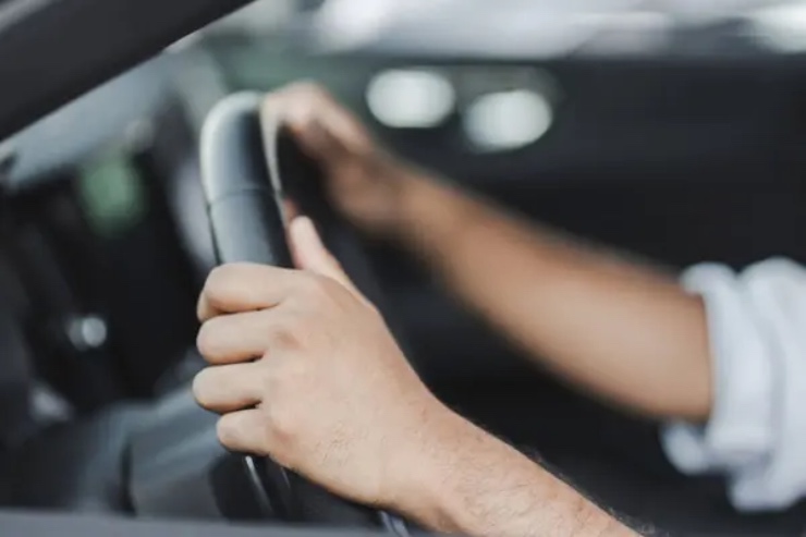 Guidare auto