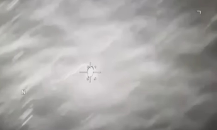 Fermo immagine del video con l'impatto (IFLScience - youtube screenshot) - www.aerospacecue.it