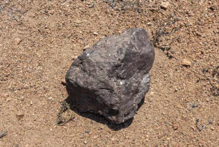 Meteorite condrite (Depositphotos foto) - www.aerospacecue.it