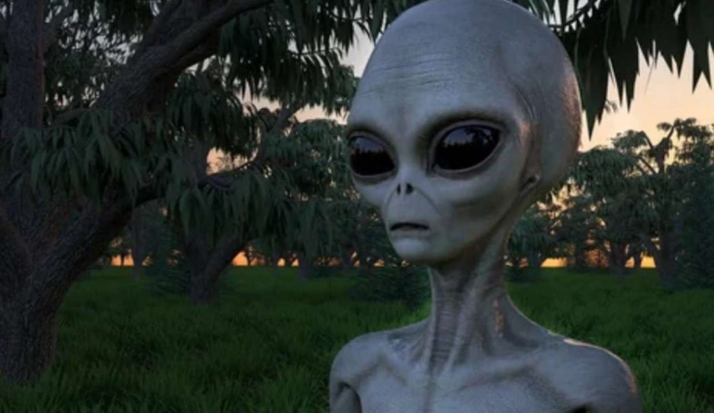 Alieno sulla Terra (Depositphotos foto) - www.aerospacecue.it