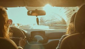 Illustrazione di un viaggio in auto (Canva FOTO) - aerospacecue.it